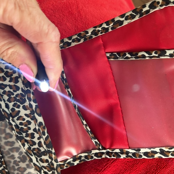 Travelon crossbody - Picture 8 of 11